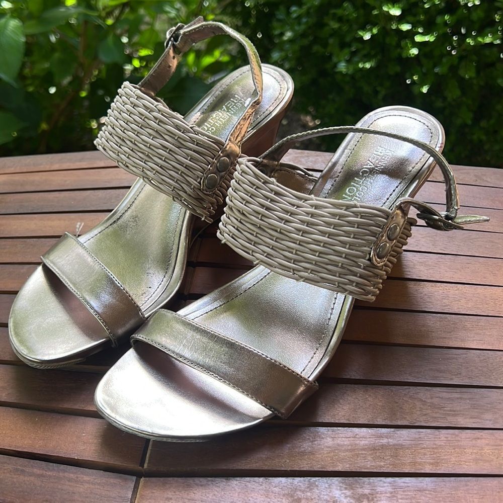 Kenneth Cole Reaction Pewter Heels Size 7.5 women